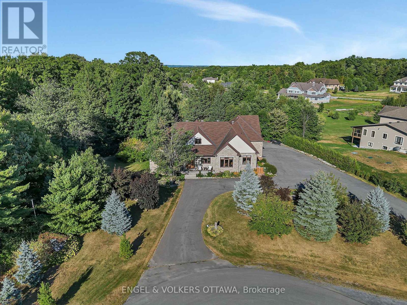 1836 Whitemarsh Crescent, Ottawa, Ontario  K2W 1B5 - Photo 49 - X12429373