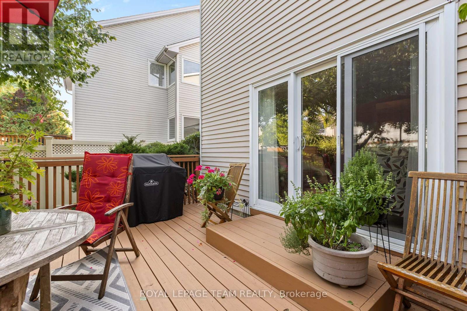 24 Hyannis Avenue, Ottawa, Ontario  K2J 2W8 - Photo 34 - X12429413