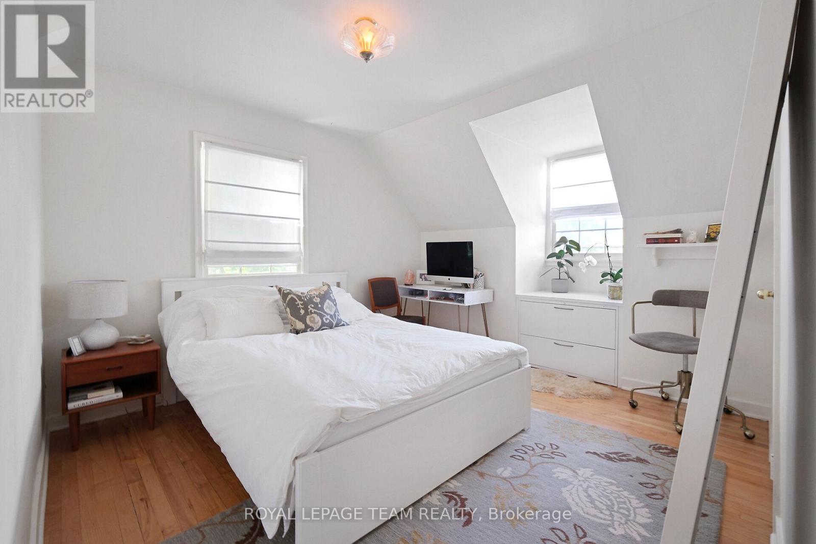 16 Sandridge Road, Ottawa, Ontario  K1K 0A8 - Photo 19 - X12429427