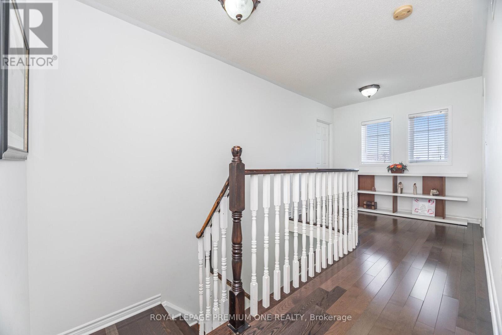 2039 Thompson Street, Innisfil, Ontario  L9S 4Z1 - Photo 21 - N12429310