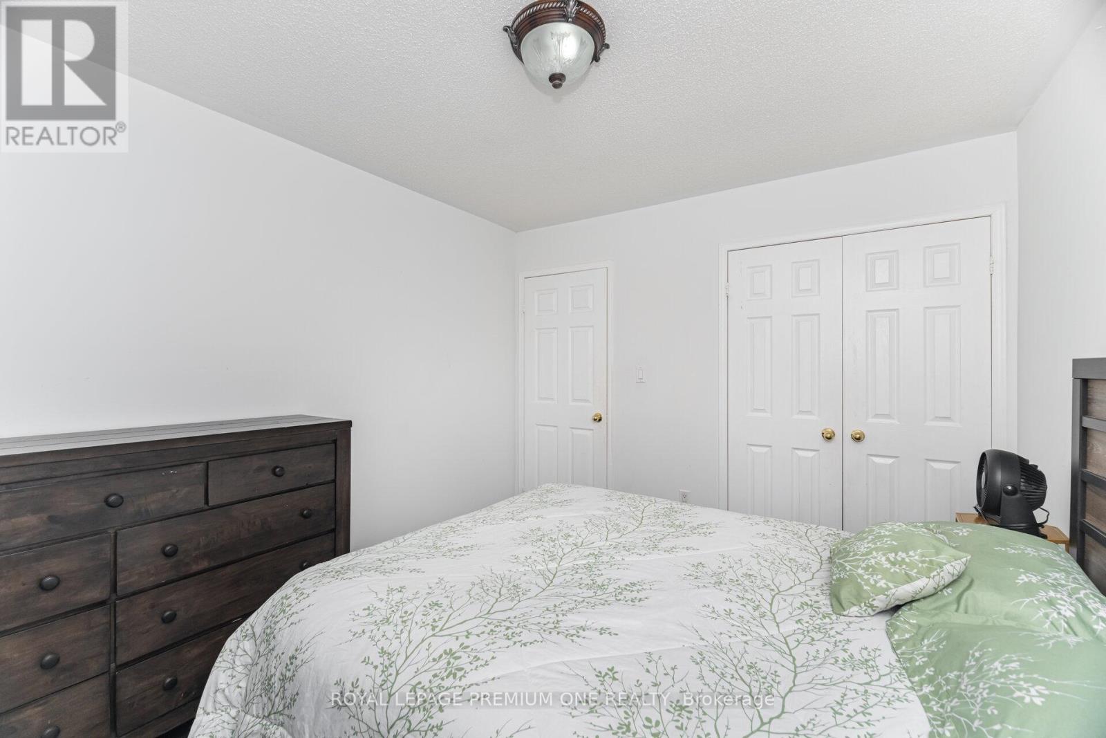 2039 Thompson Street, Innisfil, Ontario  L9S 4Z1 - Photo 33 - N12429310