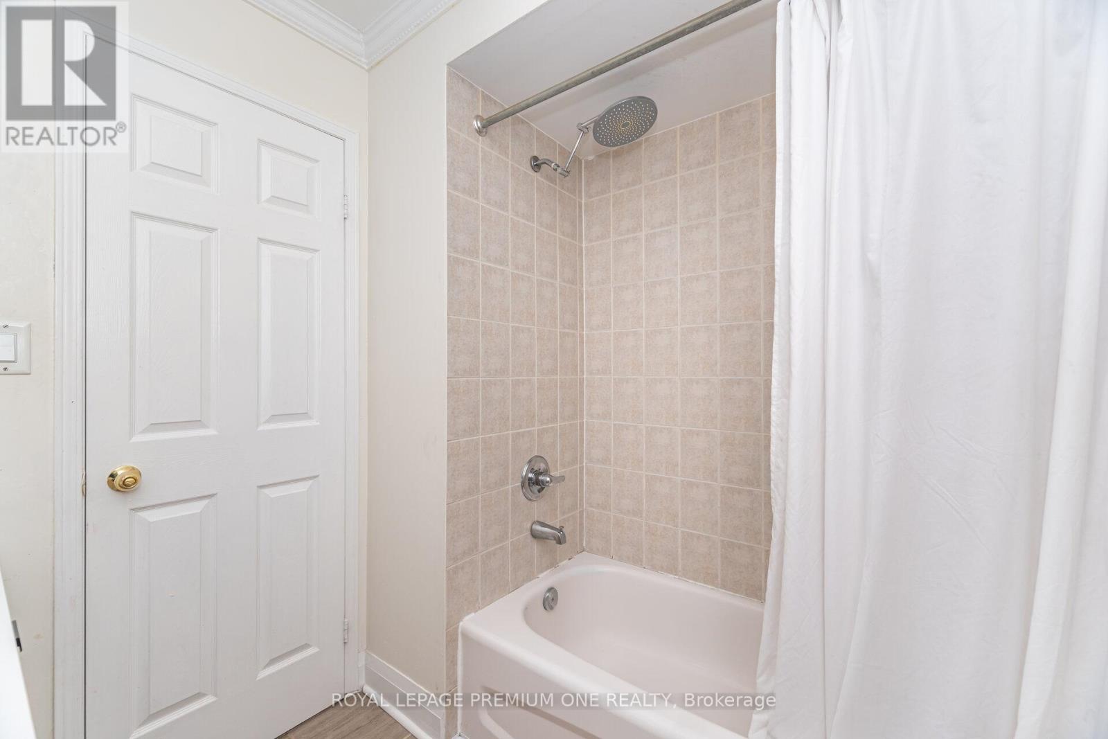 2039 Thompson Street, Innisfil, Ontario  L9S 4Z1 - Photo 35 - N12429310
