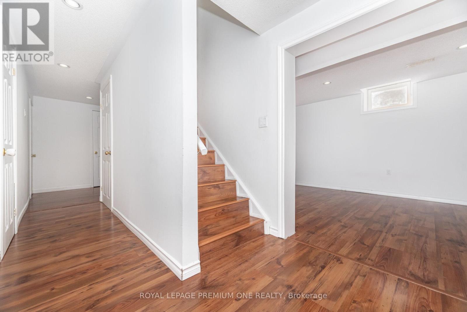 2039 Thompson Street, Innisfil, Ontario  L9S 4Z1 - Photo 36 - N12429310