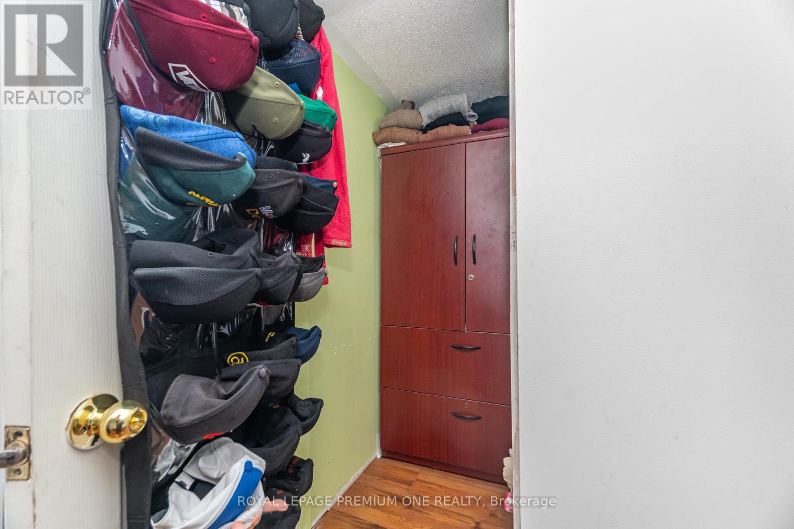 2039 Thompson Street, Innisfil, Ontario  L9S 4Z1 - Photo 45 - N12429310