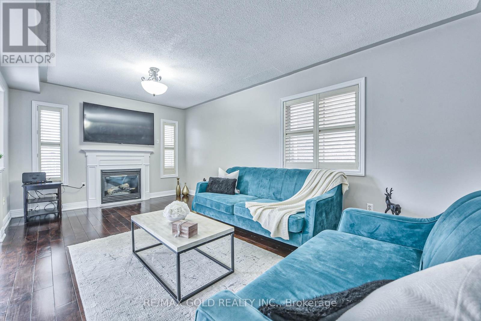 215 Bachman Drive, Vaughan, Ontario  L6A 3V9 - Photo 16 - N12429313