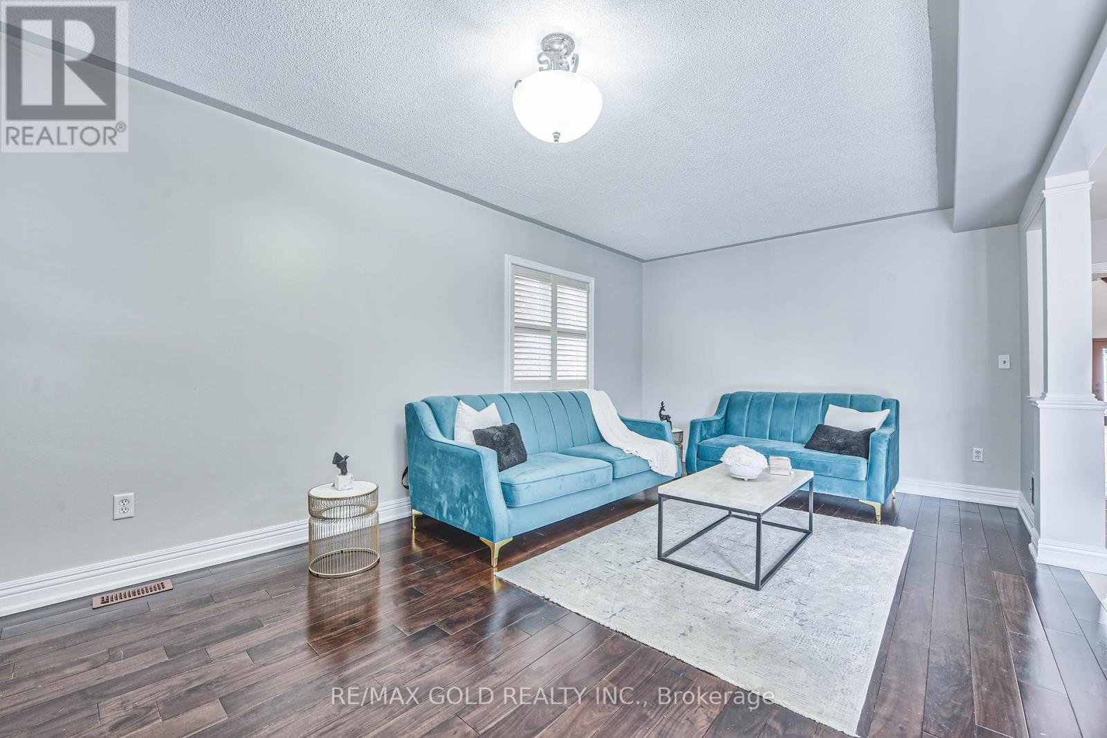 215 Bachman Drive, Vaughan, Ontario  L6A 3V9 - Photo 18 - N12429313