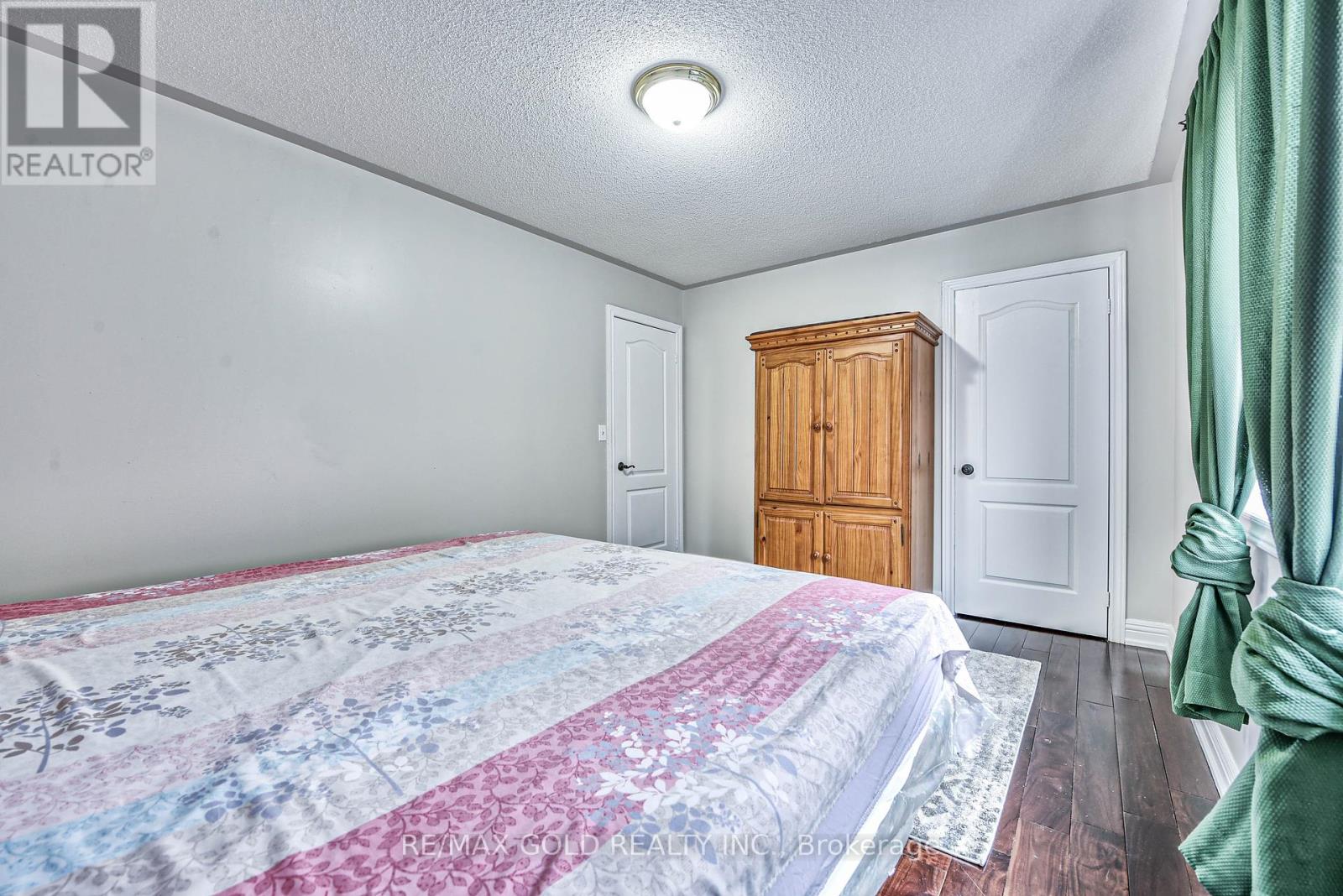 215 Bachman Drive, Vaughan, Ontario  L6A 3V9 - Photo 33 - N12429313
