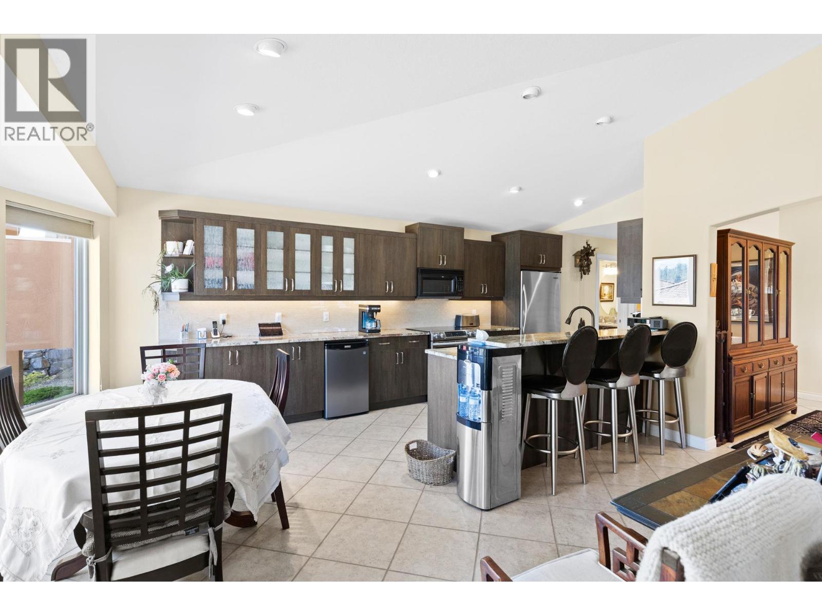 2455 Quail Ridge Boulevard Unit# 201, Kelowna, British Columbia  V1V 2S8 - Photo 12 - 10363989