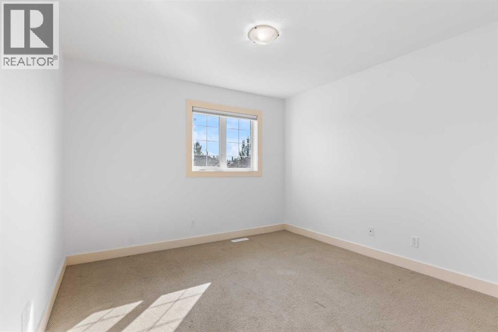 68 Elmont Court Sw, Calgary, Alberta  T3H 5Z8 - Photo 34 - A2246175
