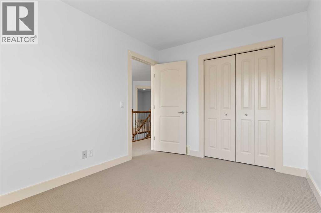 68 Elmont Court Sw, Calgary, Alberta  T3H 5Z8 - Photo 30 - A2246175