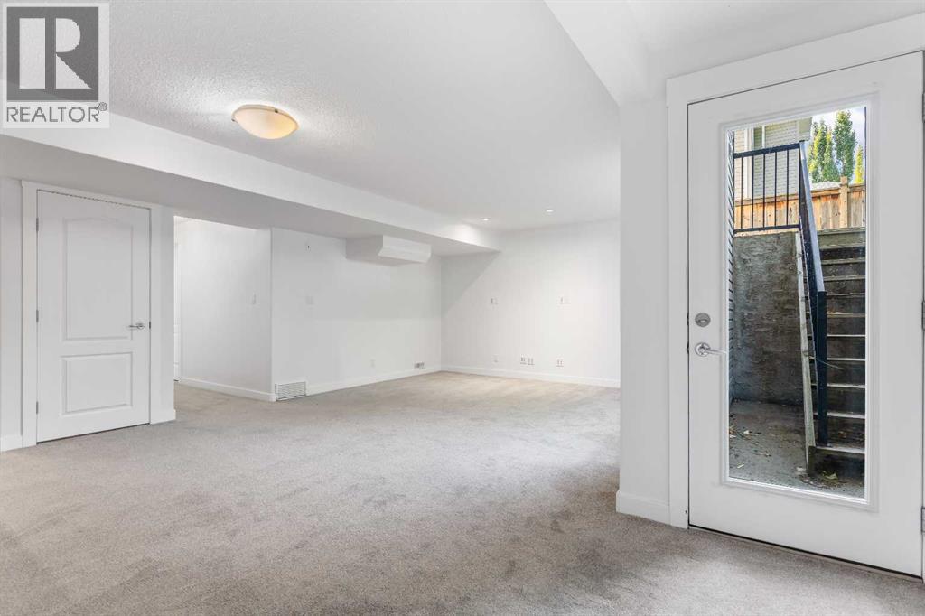 68 Elmont Court Sw, Calgary, Alberta  T3H 5Z8 - Photo 40 - A2246175