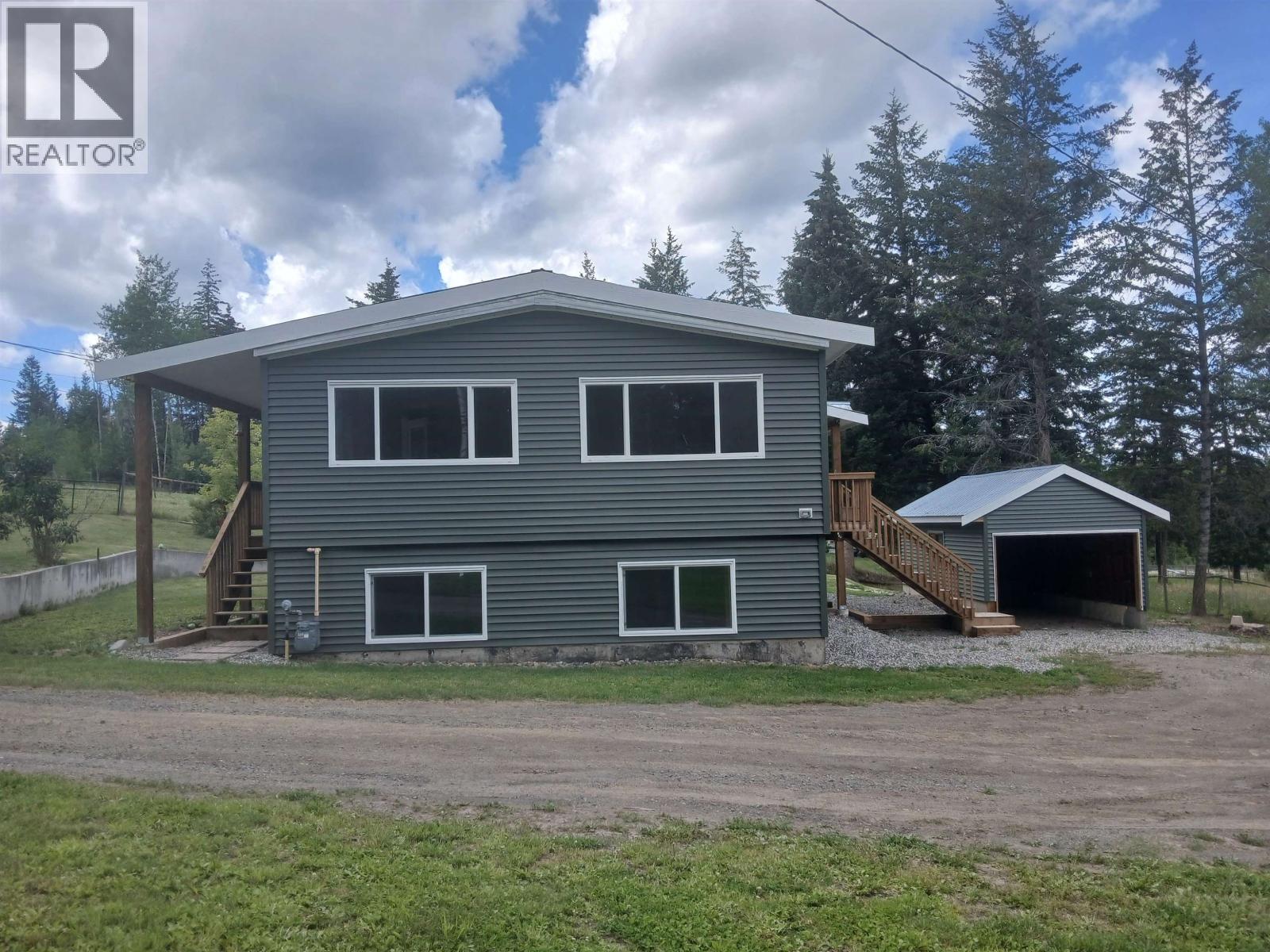 6209 GARRETT ROAD, Lone Butte, British Columbia
