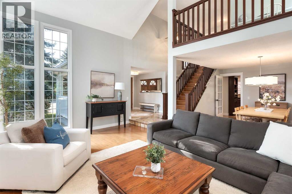 Property at 4 Wood Willow Place SW image 3