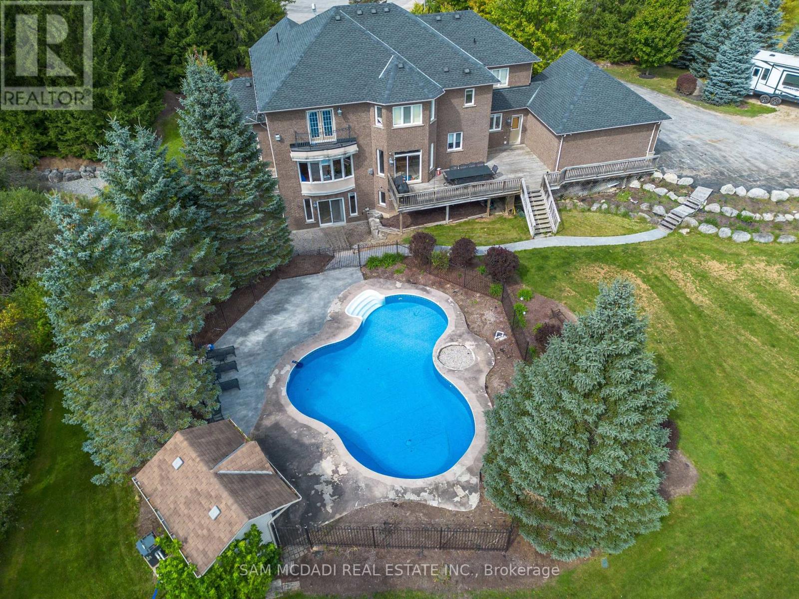 11170 Menzies Court, Milton, Ontario  L0P 1B0 - Photo 42 - W12429274