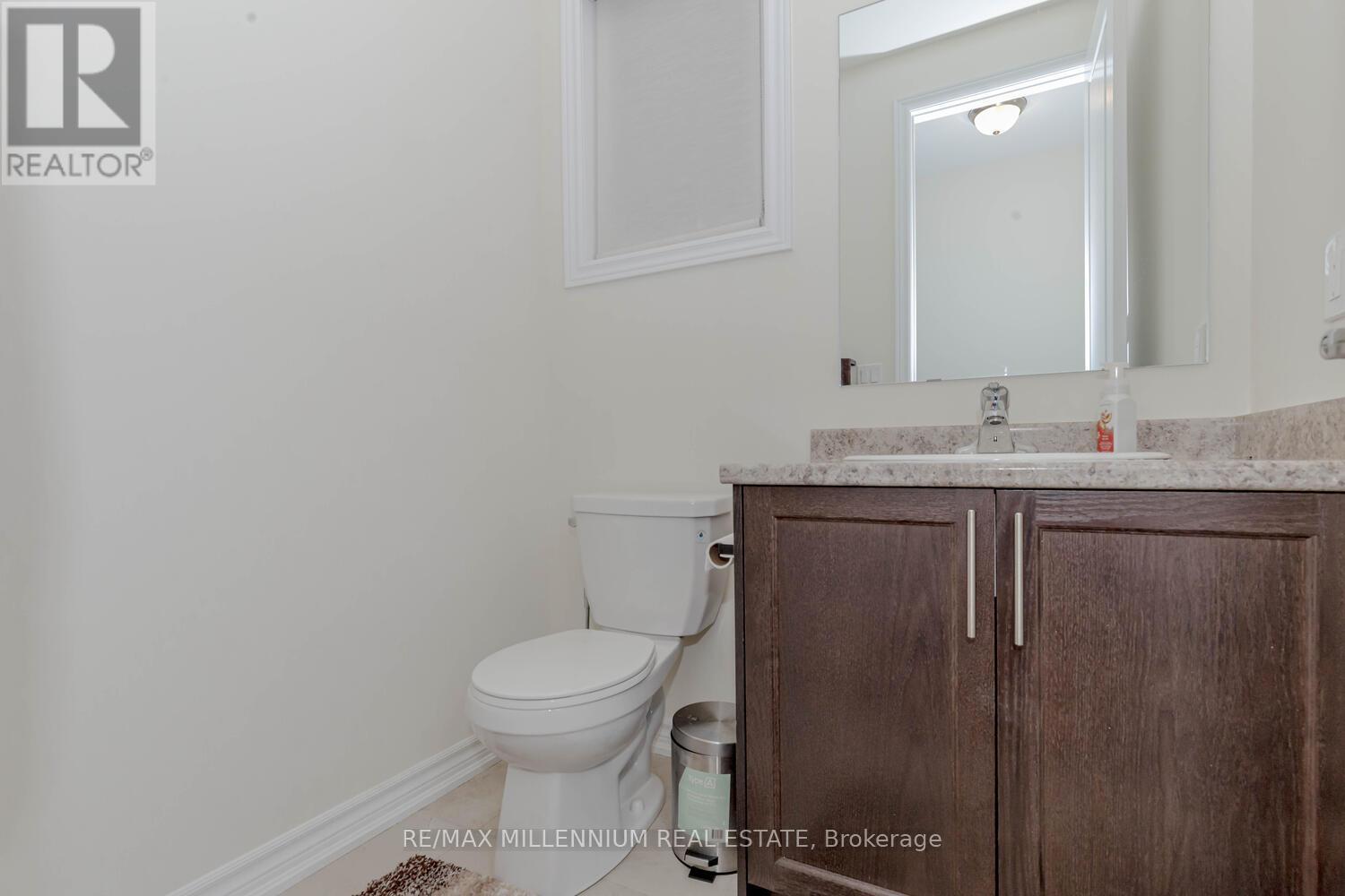 639 Bearberry Place, Milton, Ontario  L9E 1V2 - Photo 18 - W12429305