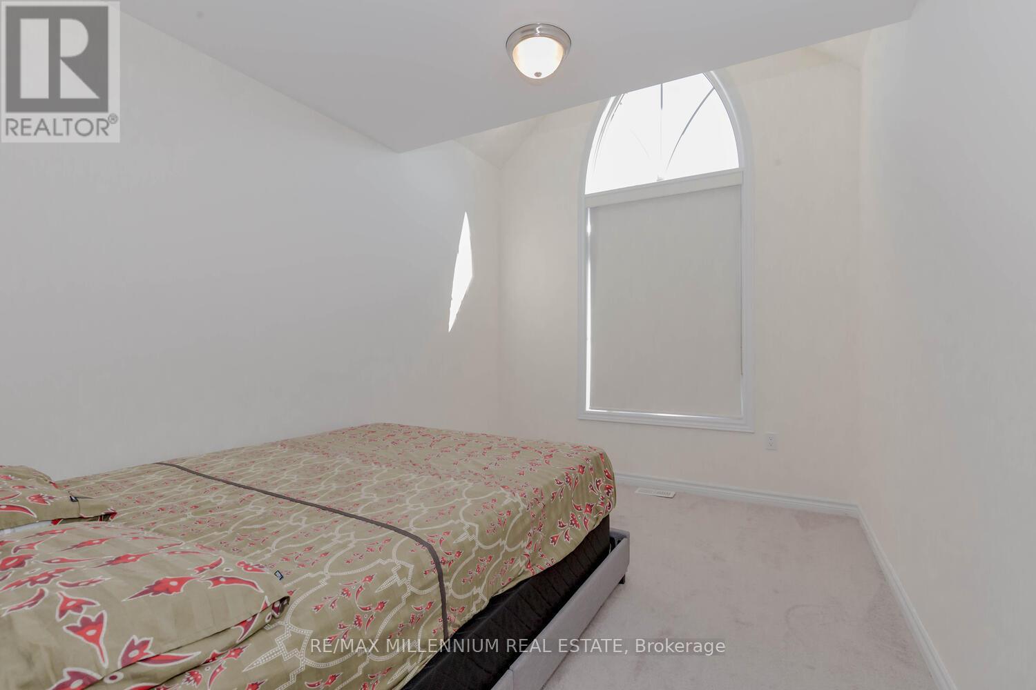 639 Bearberry Place, Milton, Ontario  L9E 1V2 - Photo 25 - W12429305