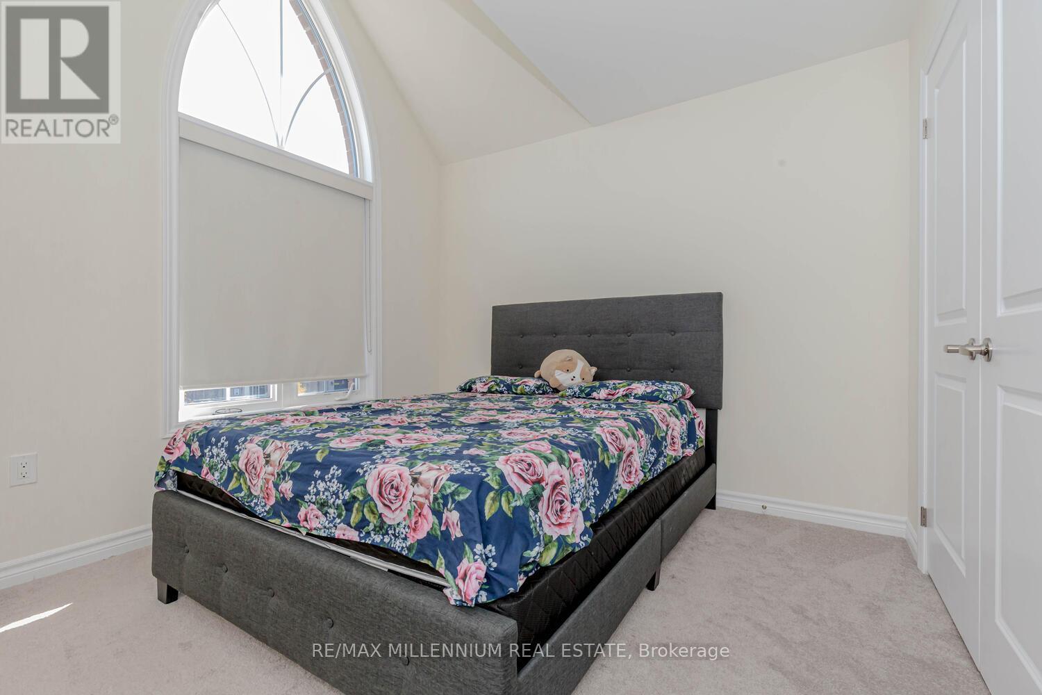 639 Bearberry Place, Milton, Ontario  L9E 1V2 - Photo 27 - W12429305