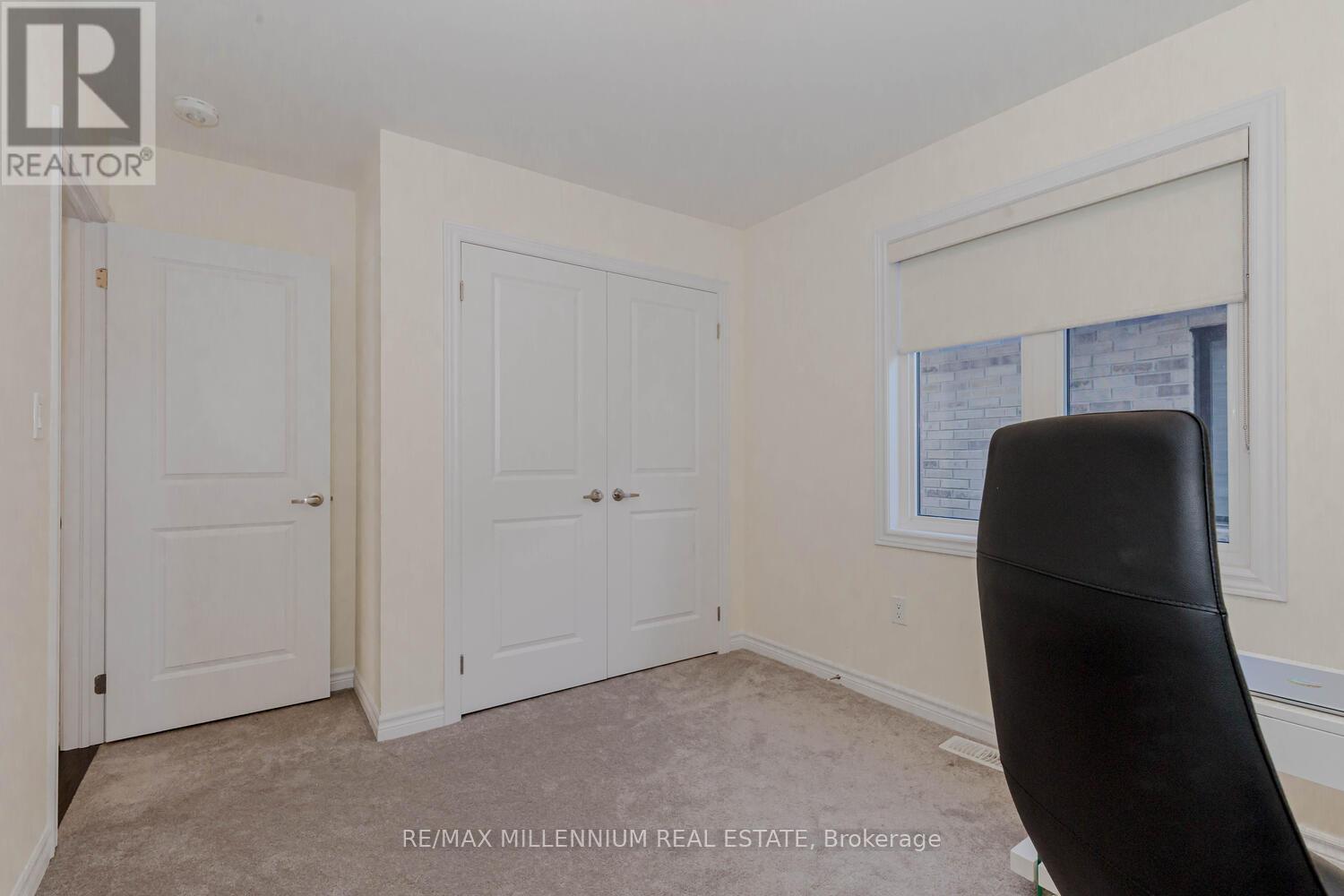 639 Bearberry Place, Milton, Ontario  L9E 1V2 - Photo 34 - W12429305