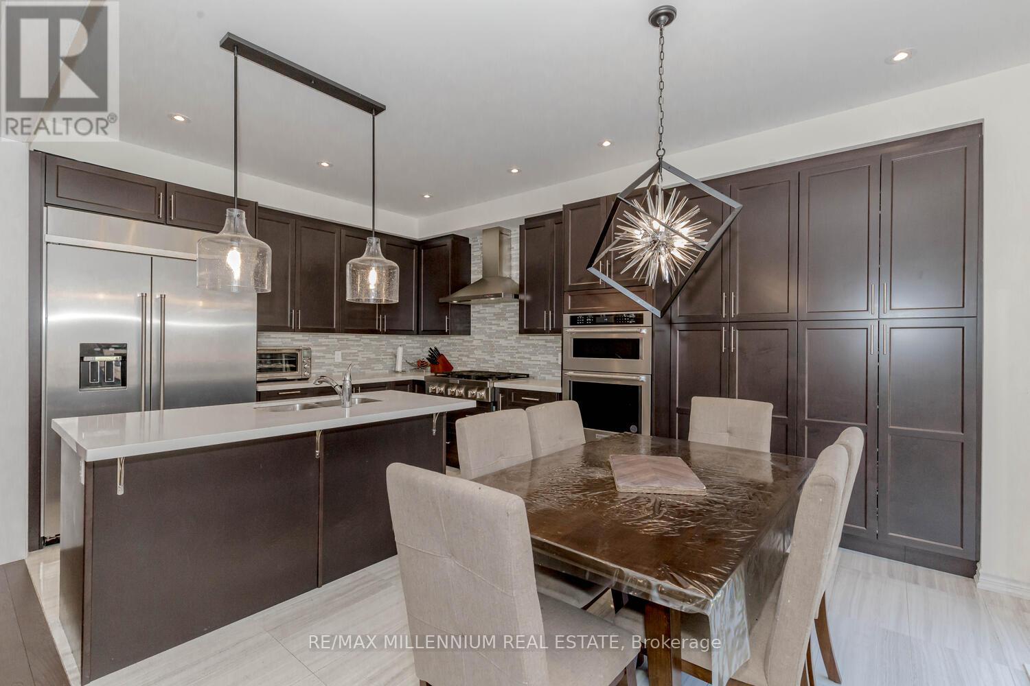 639 Bearberry Place, Milton, Ontario  L9E 1V2 - Photo 9 - W12429305