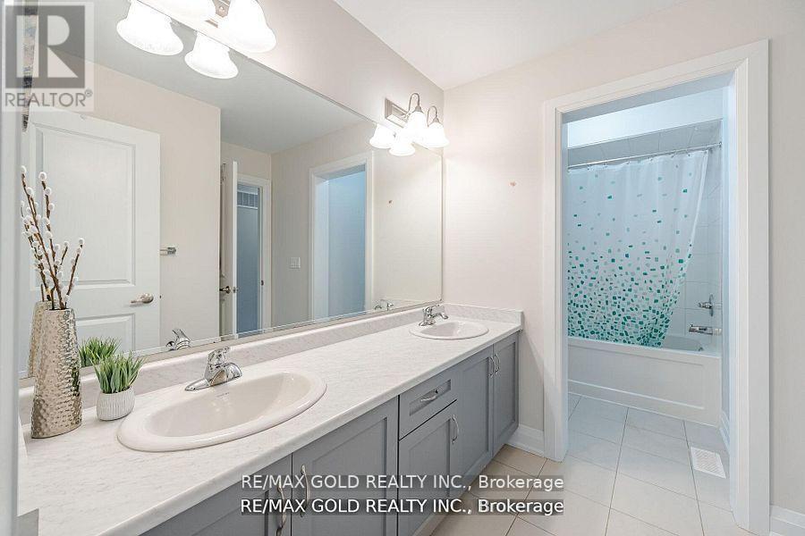 50 Donald Stewart Road, Brampton, Ontario  L7A 5J1 - Photo 39 - W12429314