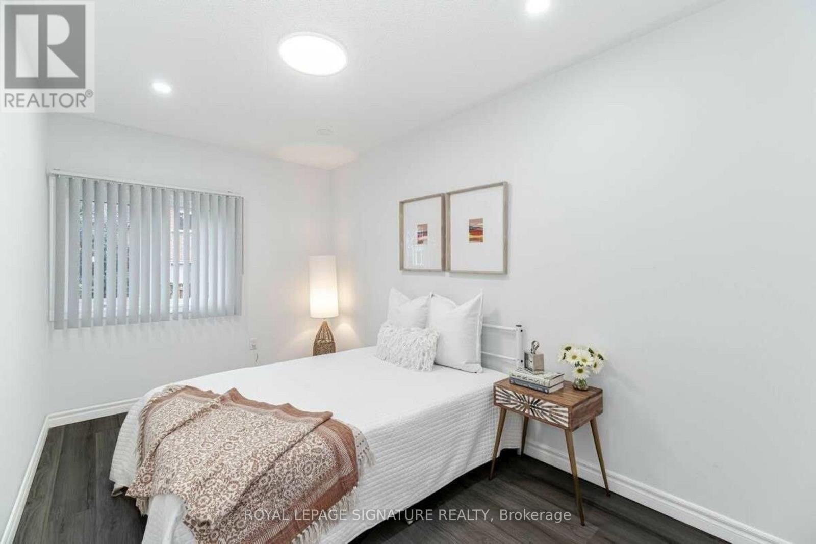45 - 1591 South Parade Court, Mississauga, Ontario  L5M 6G1 - Photo 12 - W12429320