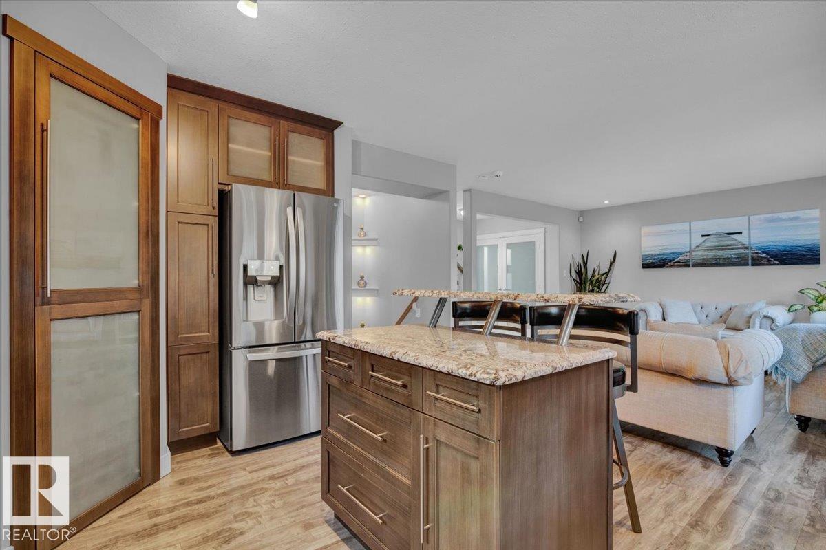 1808 37 Av Nw, Edmonton, Alberta  T6T 1S6 - Photo 5 - E4459722