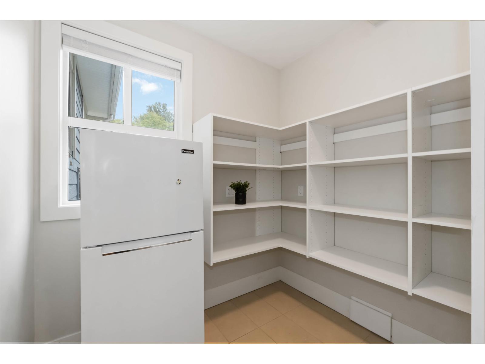 17138 0a Avenue, Surrey, British Columbia  V3Z 0Y9 - Photo 11 - R3052703