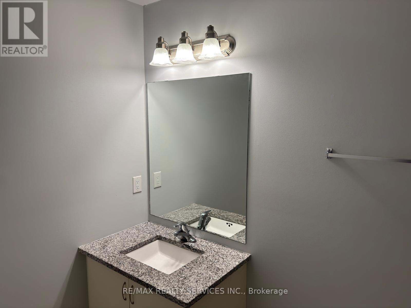 63 - 2 Willow Street, Brant, Ontario  N2L 0C2 - Photo 15 - X12429280