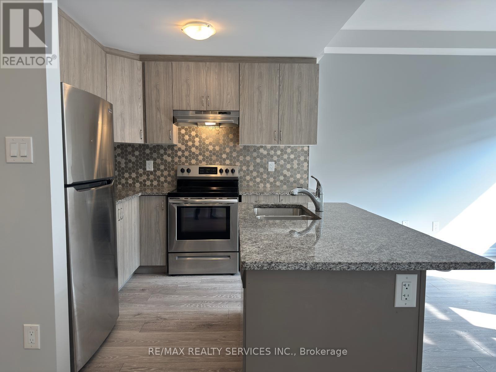 63 - 2 Willow Street, Brant, Ontario  N2L 0C2 - Photo 5 - X12429280