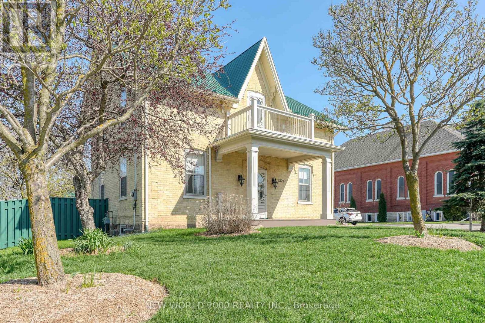 1324 King Street, Woolwich, Ontario  N0B 2N0 - Photo 2 - X12429300