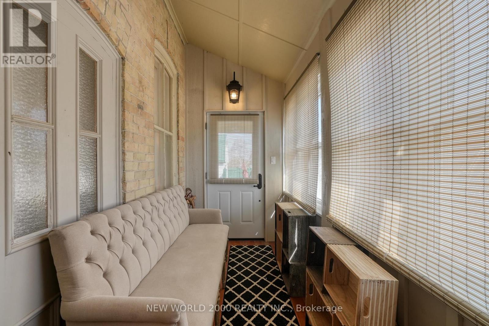1324 King Street, Woolwich, Ontario  N0B 2N0 - Photo 20 - X12429300
