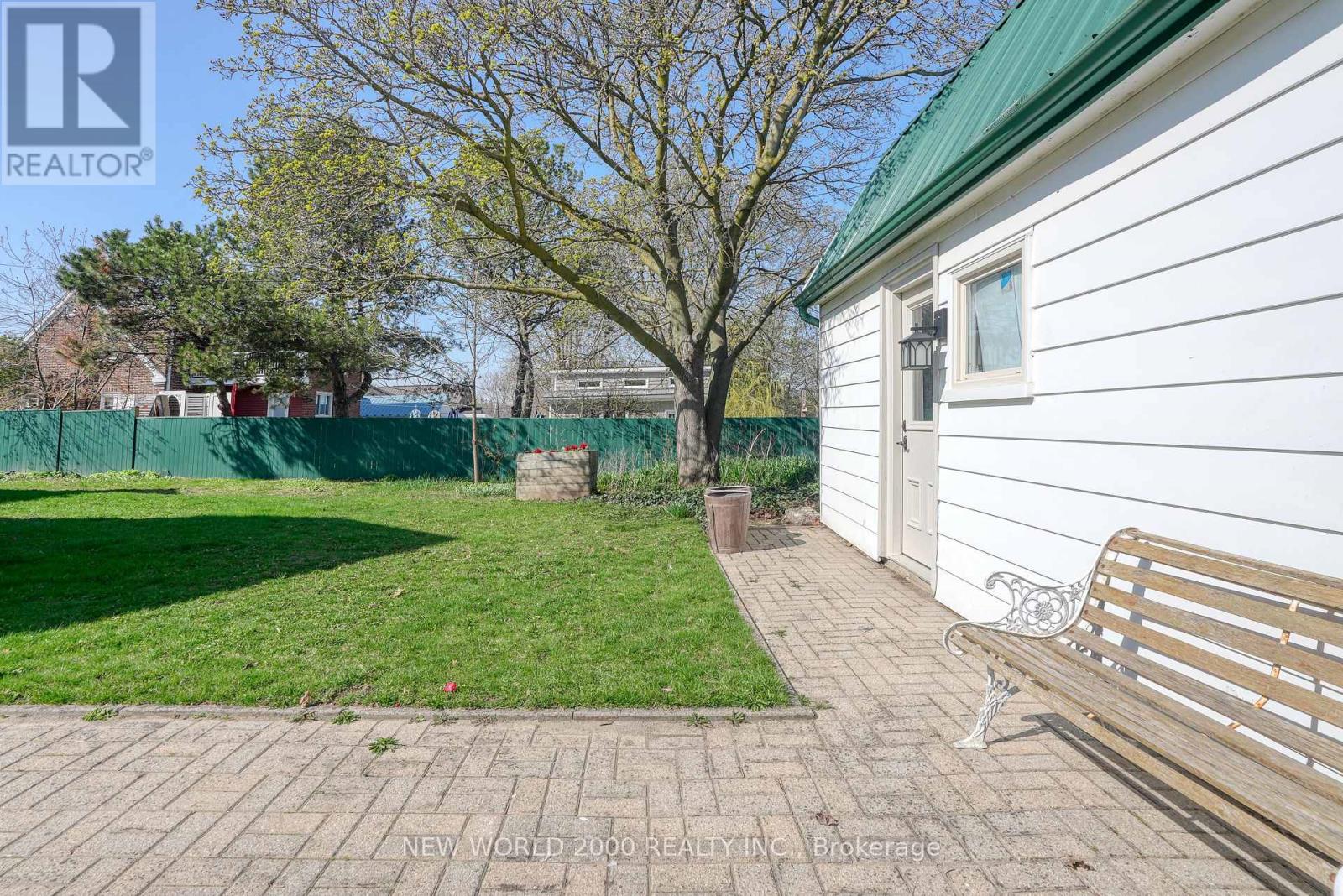 1324 King Street, Woolwich, Ontario  N0B 2N0 - Photo 38 - X12429300