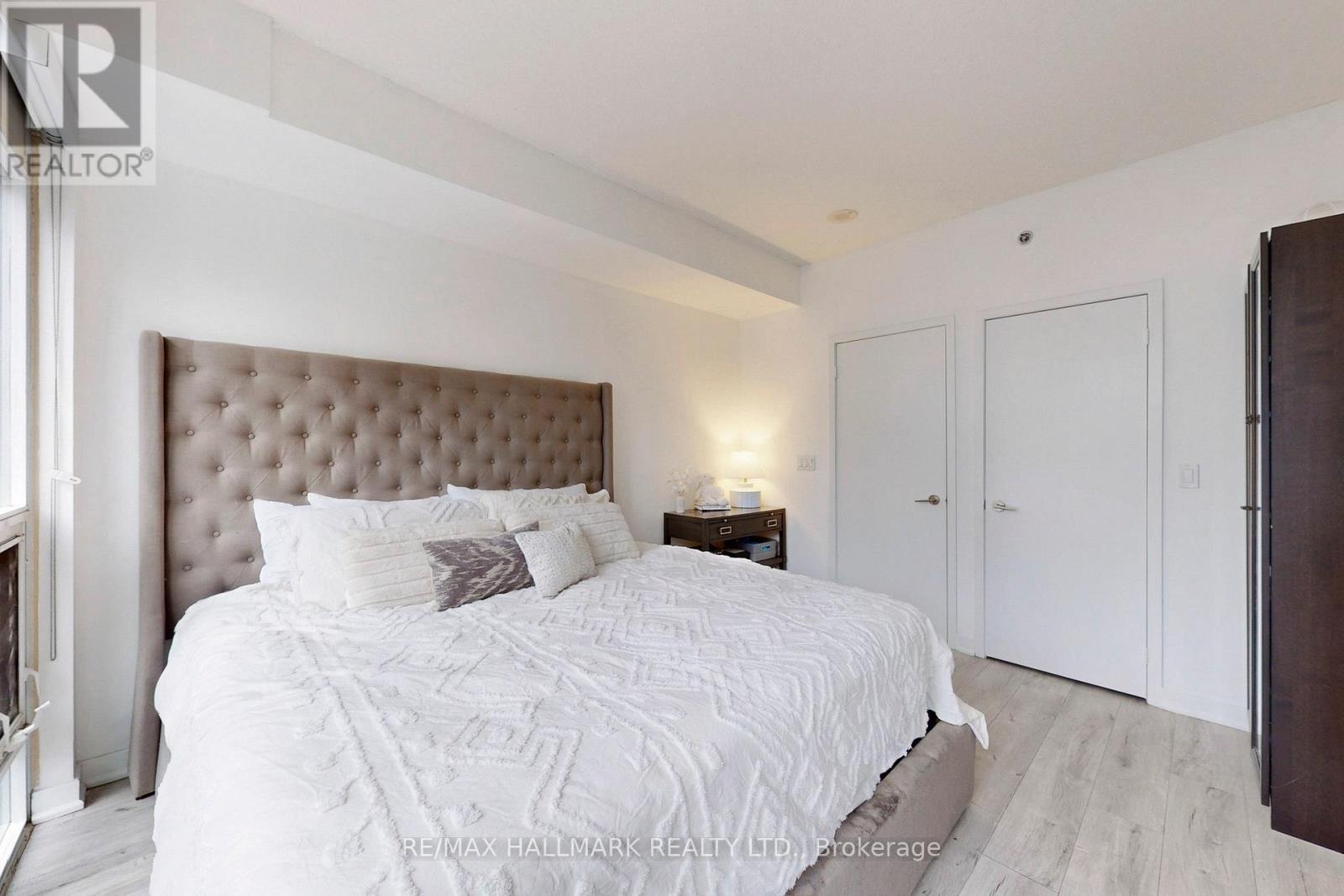 818 - 21 Nelson Street, Toronto, Ontario  M5V 3H9 - Photo 13 - C12429345