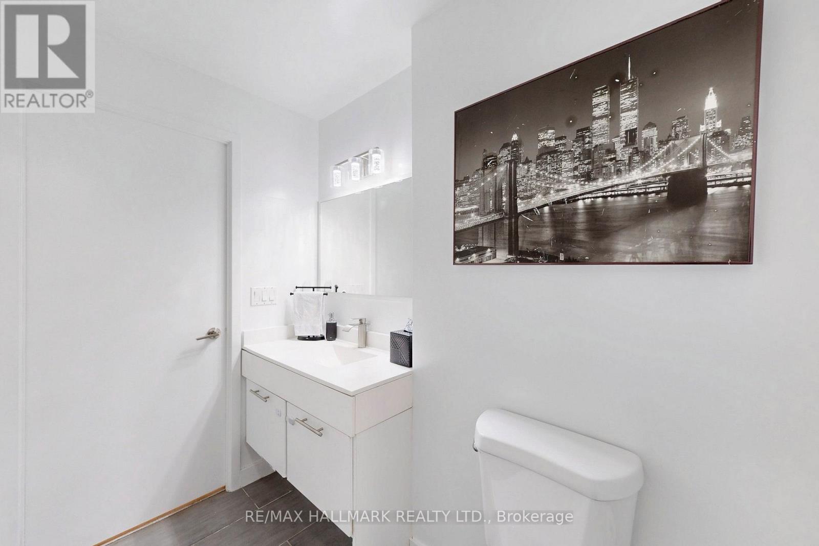 818 - 21 Nelson Street, Toronto, Ontario  M5V 3H9 - Photo 23 - C12429345
