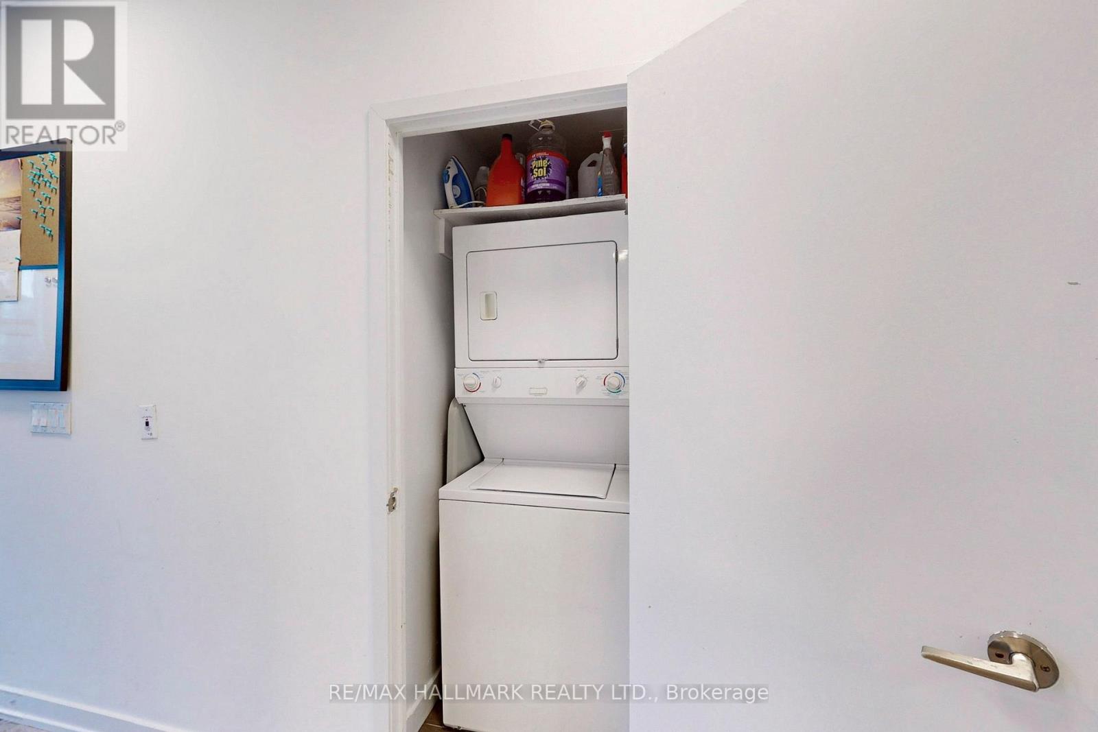 818 - 21 Nelson Street, Toronto, Ontario  M5V 3H9 - Photo 25 - C12429345