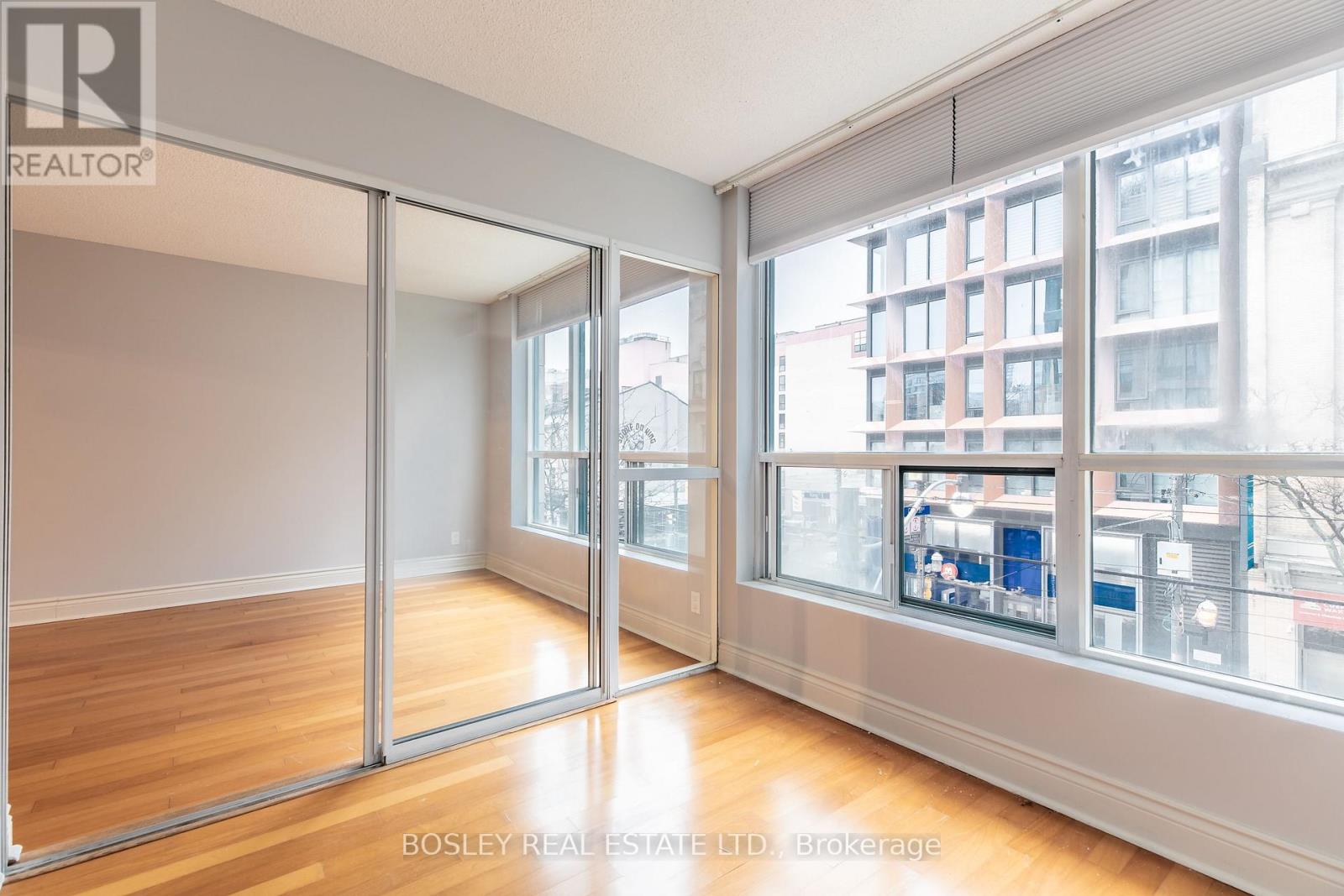 310 - 92 King Street E, Toronto, Ontario  M5C 2V8 - Photo 11 - C12429357