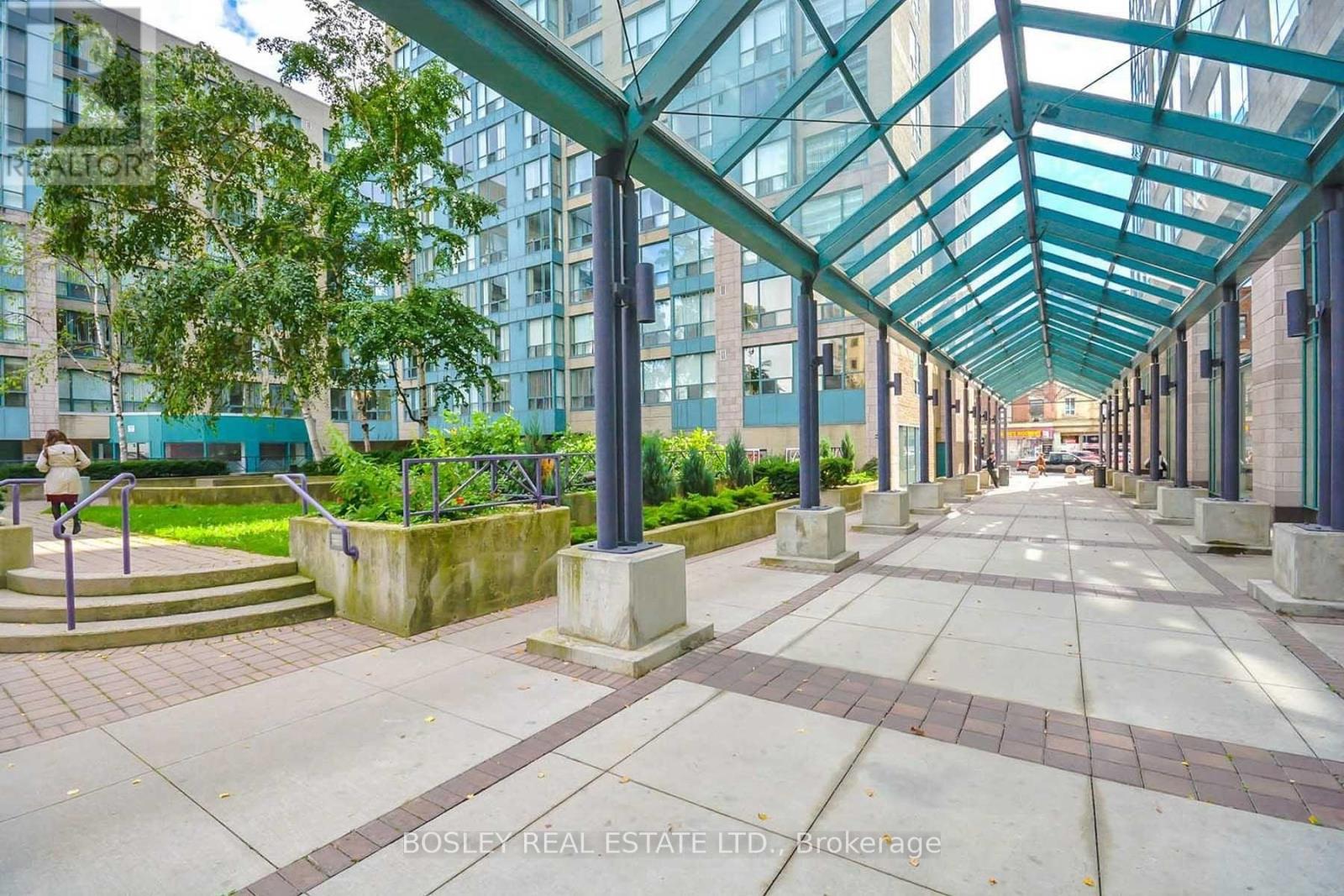 310 - 92 King Street E, Toronto, Ontario  M5C 2V8 - Photo 17 - C12429357