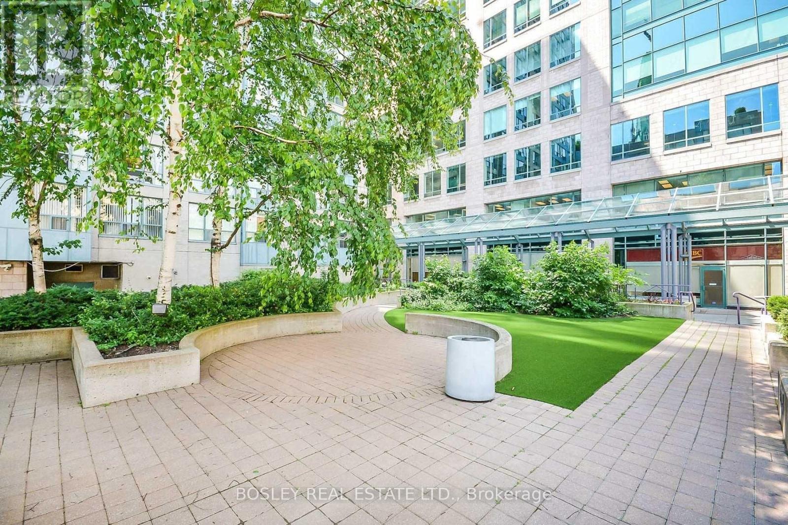 310 - 92 King Street E, Toronto, Ontario  M5C 2V8 - Photo 18 - C12429357