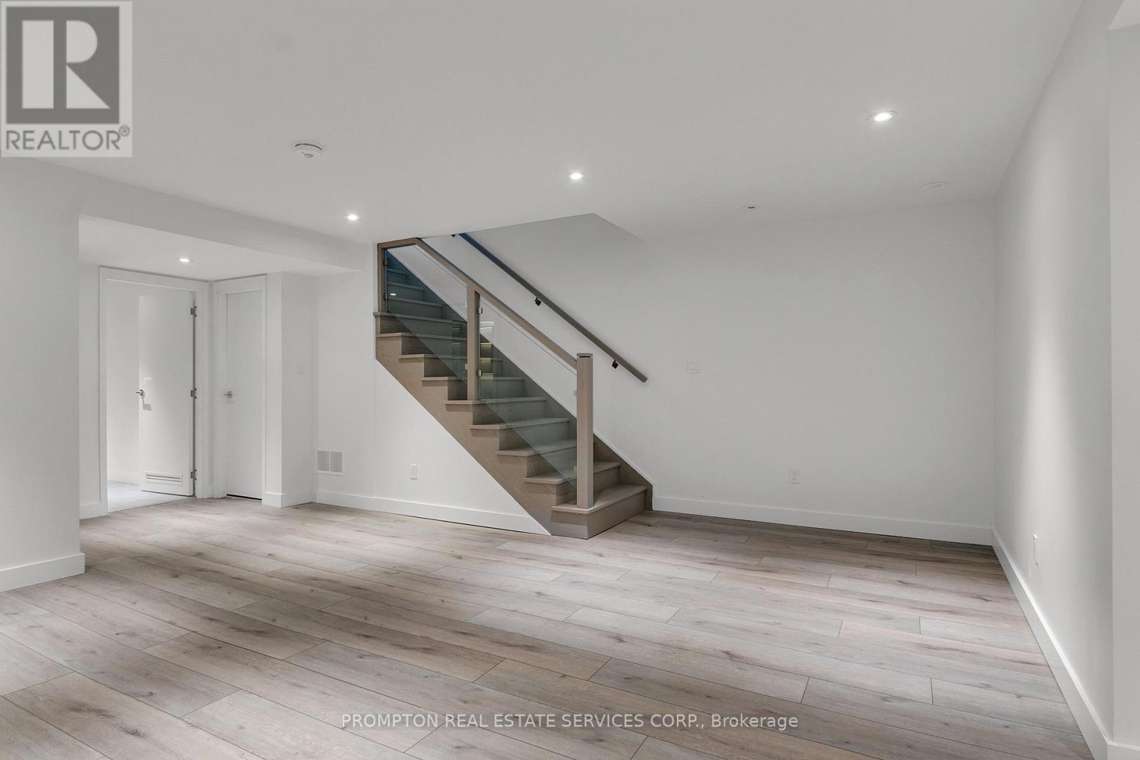 9 Gloucester Street, Toronto, Ontario  M4Y 1L8 - Photo 39 - C12429376