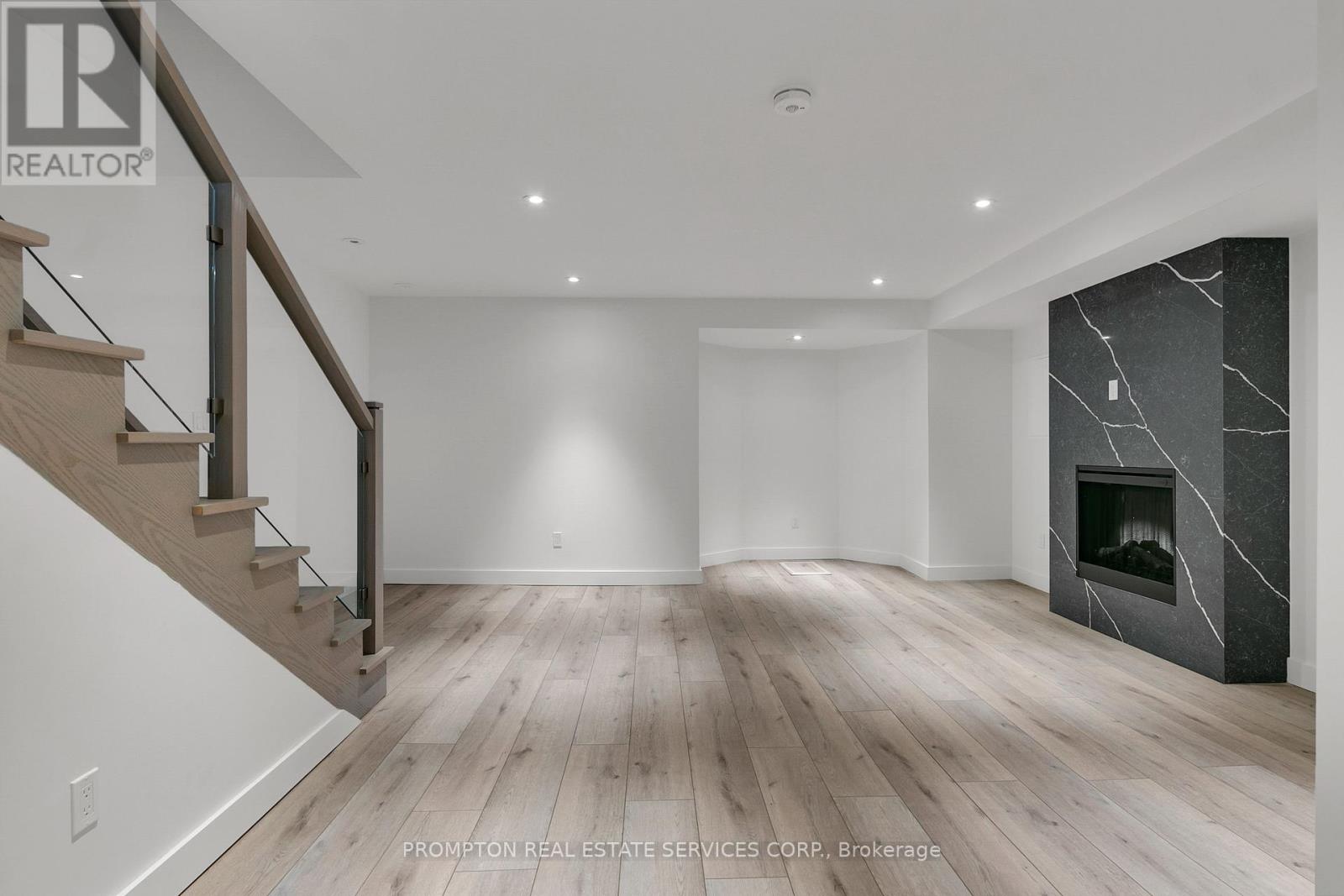 9 Gloucester Street, Toronto, Ontario  M4Y 1L8 - Photo 41 - C12429376