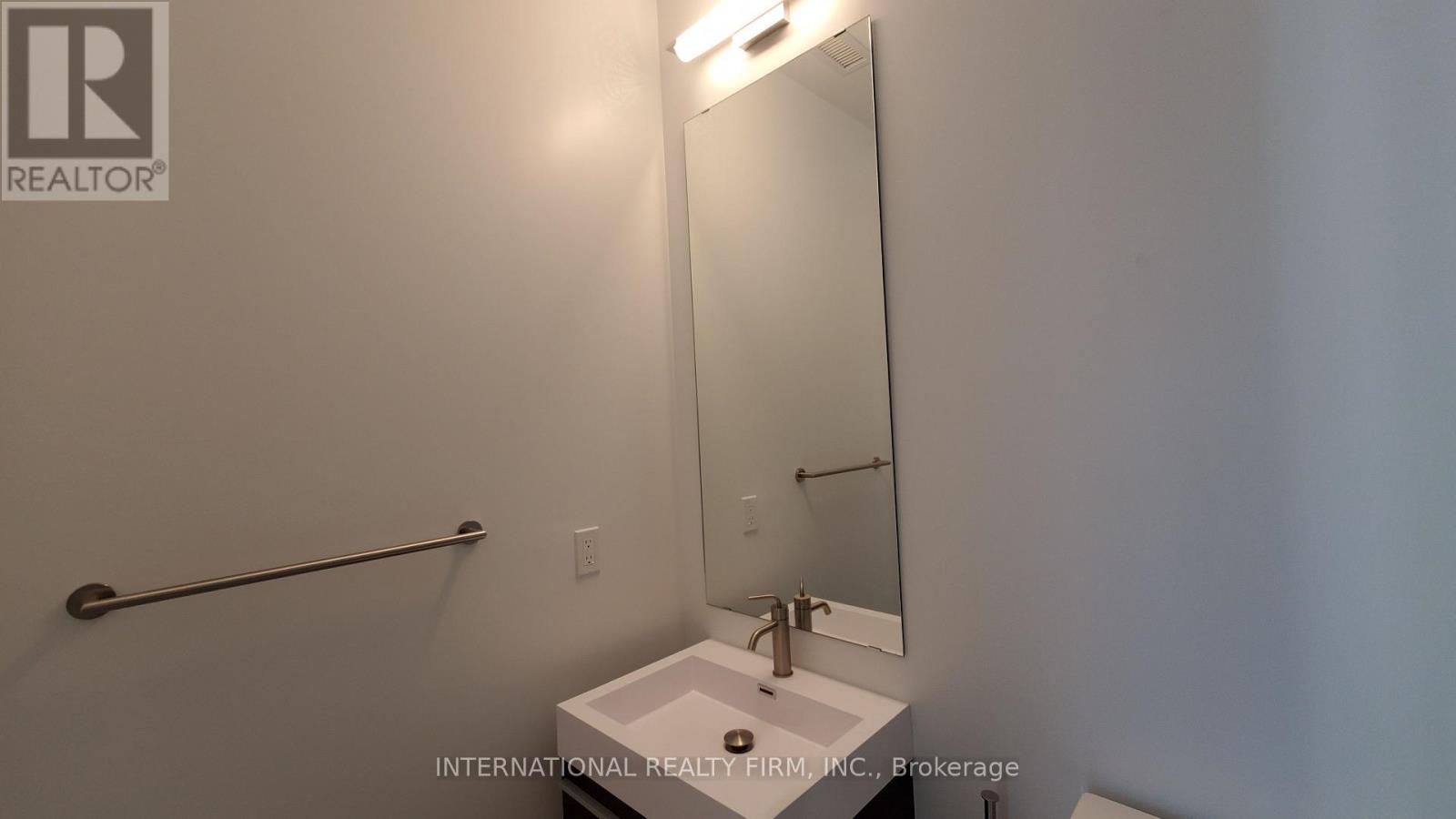 Unknown Address, ,     - Photo 6 - C12429389