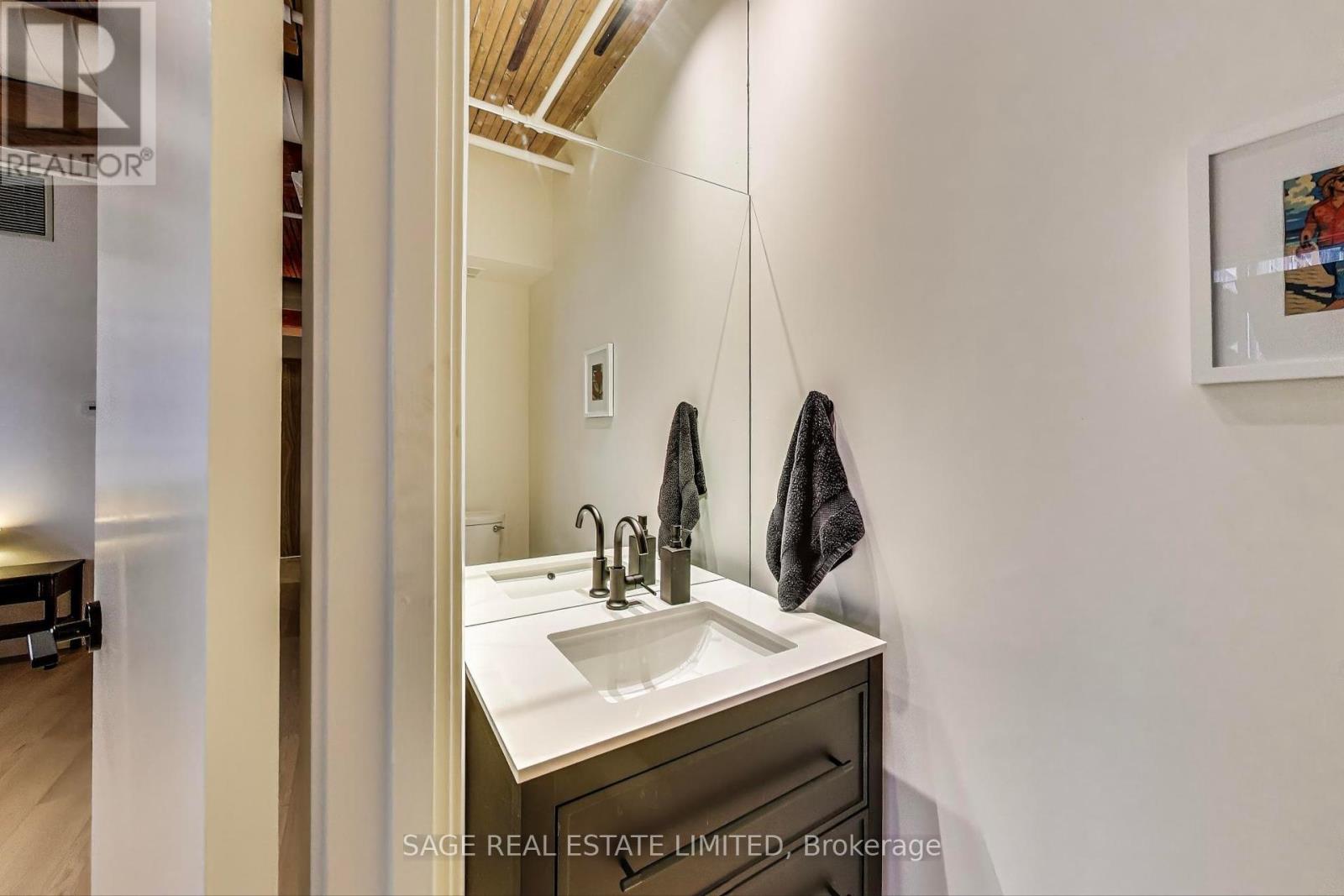 403 - 781 King Street W, Toronto, Ontario  M5V 1N4 - Photo 16 - C12429407