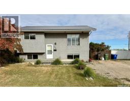 303 4th Street, Dundurn, Ca