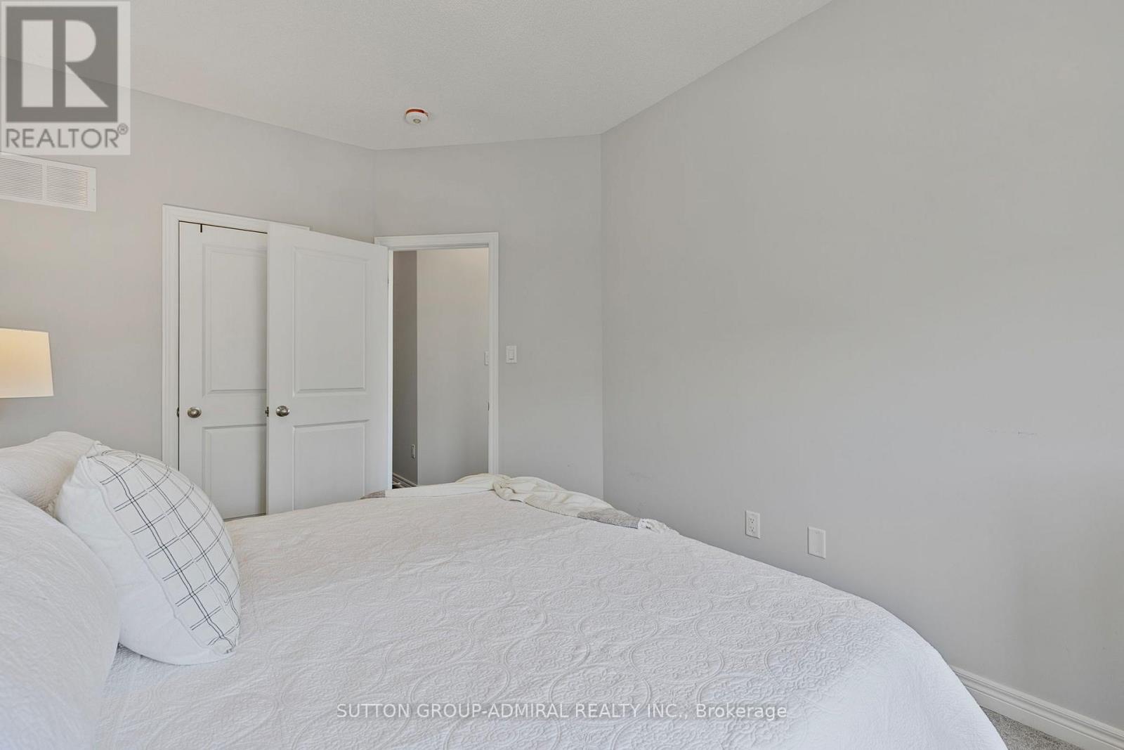 1 Haymarket Drive, Brampton, Ontario  L7A 5C4 - Photo 34 - W12408574