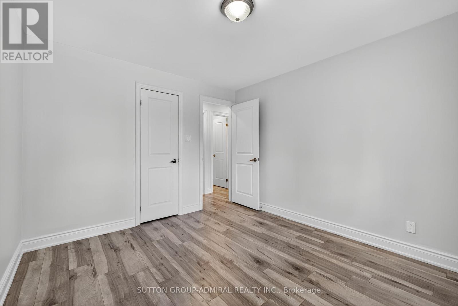34 Knox Avenue, Toronto, Ontario  M9L 2M3 - Photo 20 - W12408587