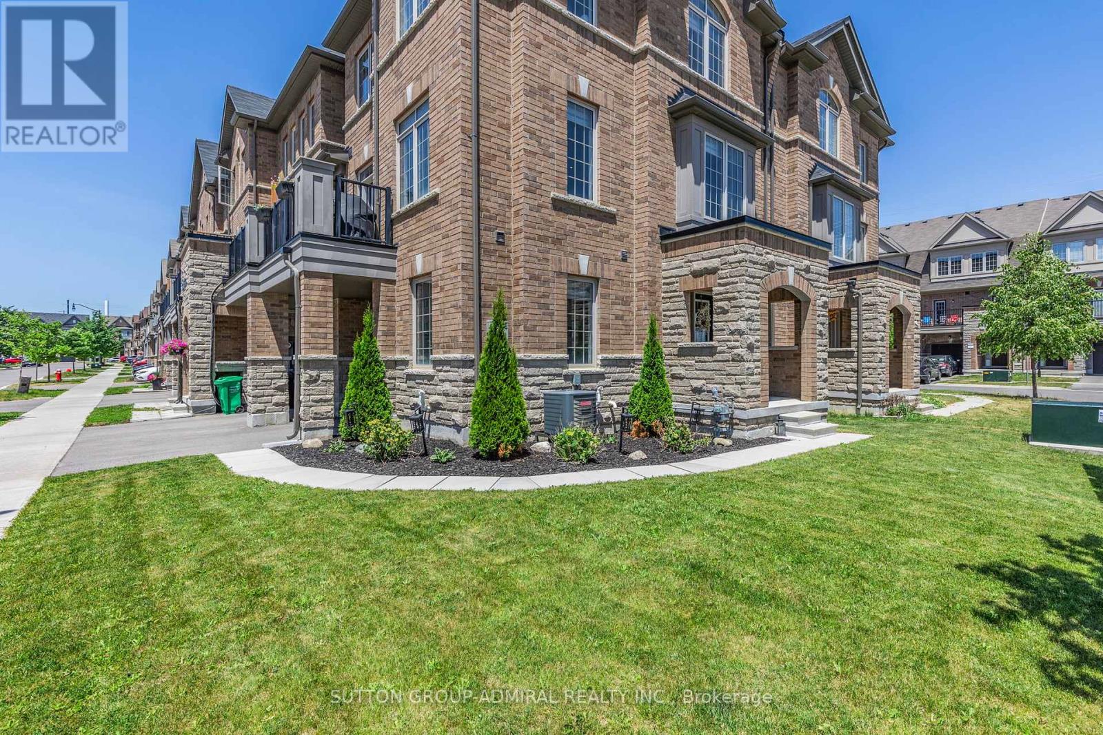 1 Haymarket Drive, Brampton, Ontario  L7A 5C4 - Photo 48 - W12408574