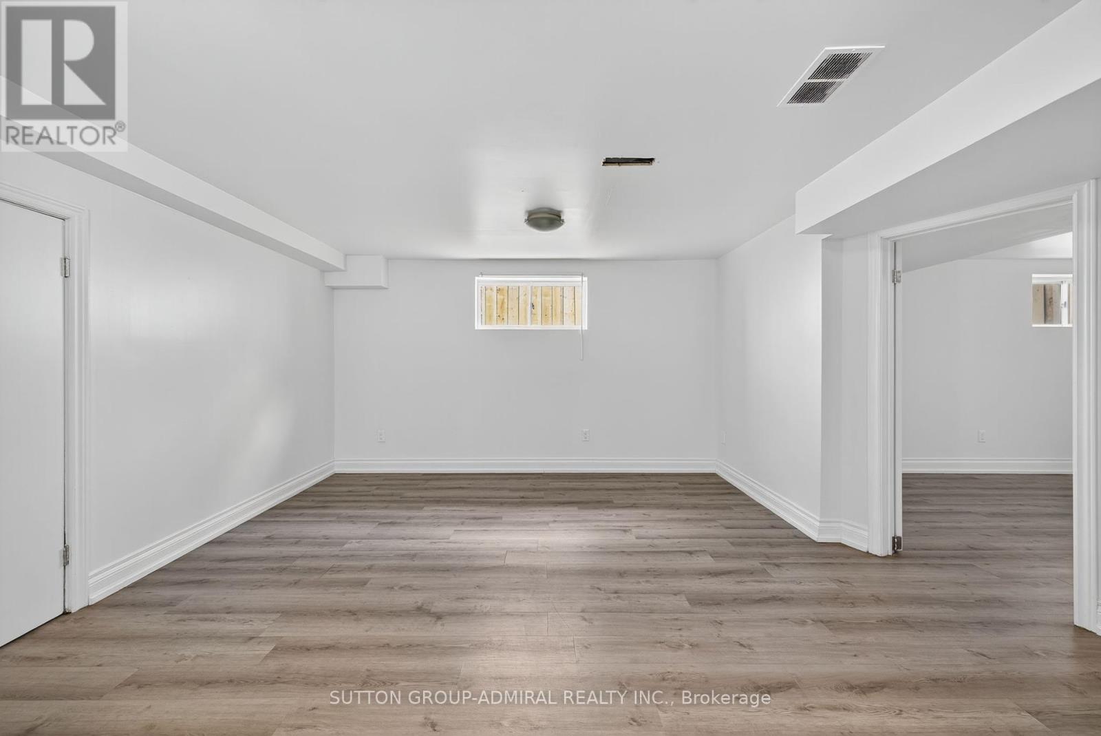 34 Knox Avenue, Toronto, Ontario  M9L 2M3 - Photo 28 - W12408587