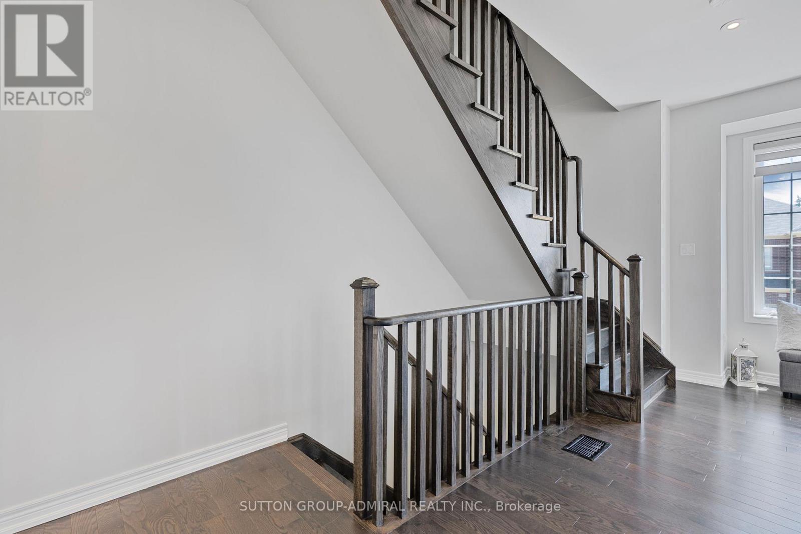 1 Haymarket Drive, Brampton, Ontario  L7A 5C4 - Photo 11 - W12408574