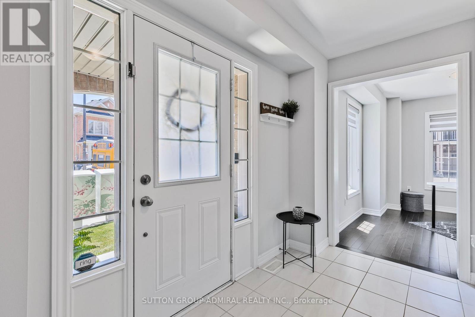 1 Haymarket Drive, Brampton, Ontario  L7A 5C4 - Photo 6 - W12408574