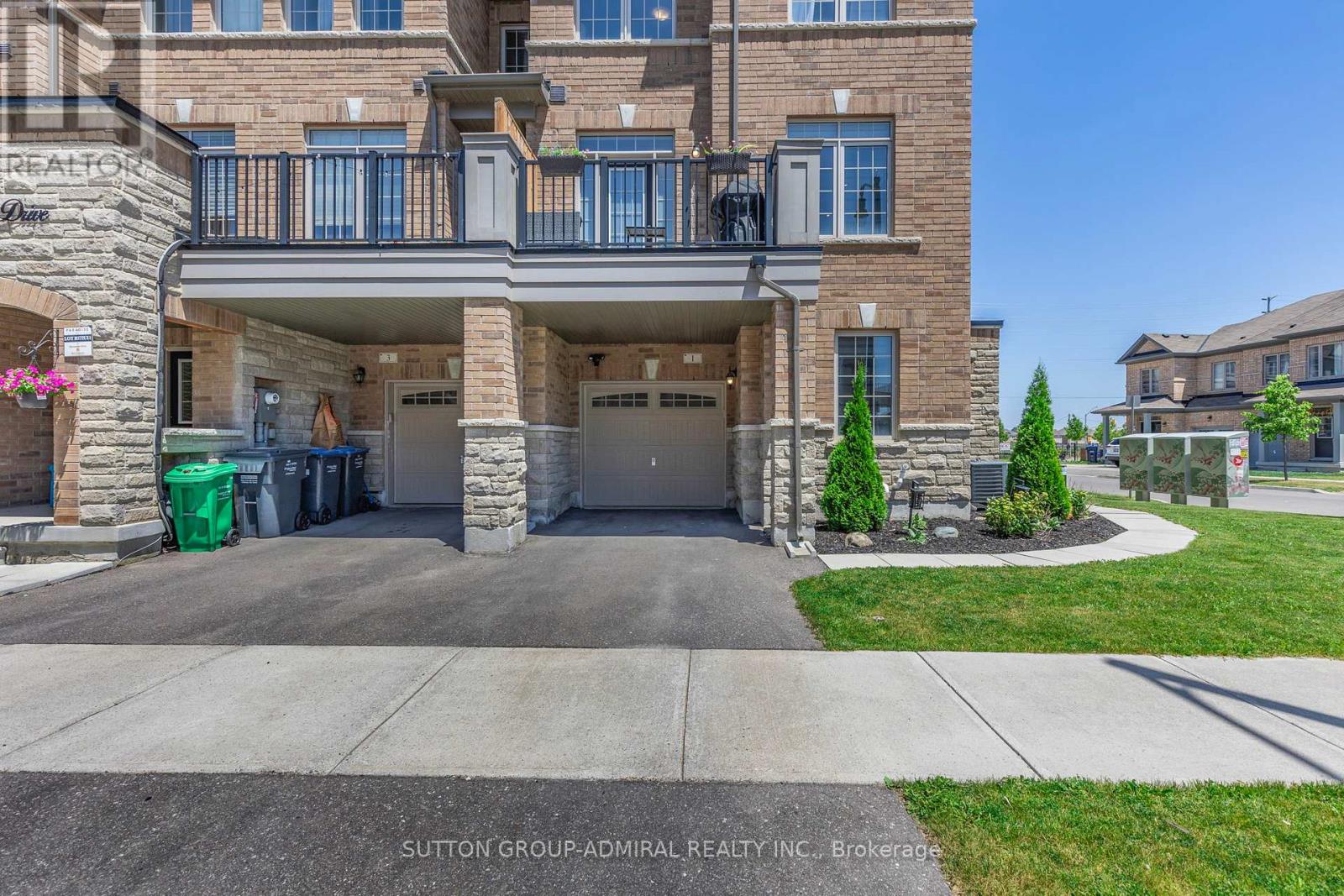 1 Haymarket Drive, Brampton, Ontario  L7A 5C4 - Photo 46 - W12408574